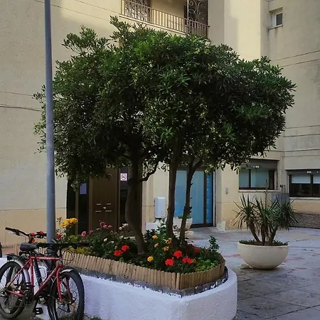 Castell Mar Apartment Roses